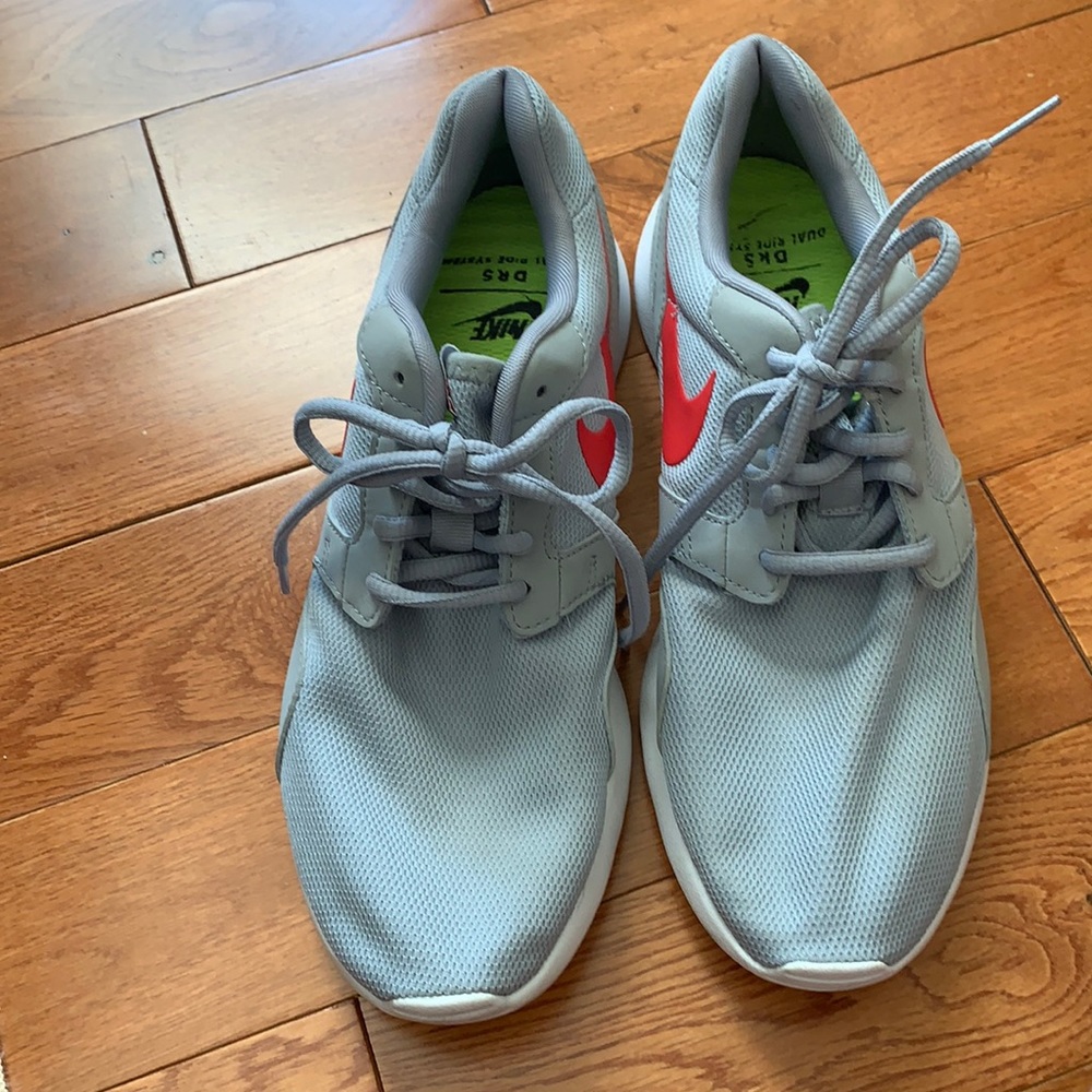 Nike men’s shoes. Clean. Good condition